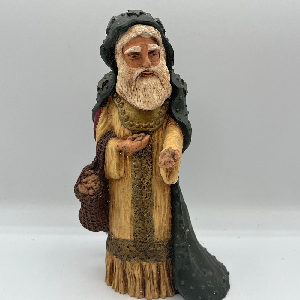 Vintage 1993 Hand Painted Resin Old World Santa Figurine Star Cloak 8' Signed